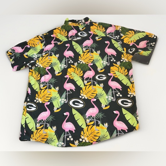 NFL Green Bay Packers Tropical Flamingo Black and Pink Casual Button-Up Shirt XL - Picture 2 of 11